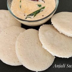 A picture of Kodo millet idlis !!.