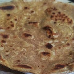 A picture of Namkeen Paratha.