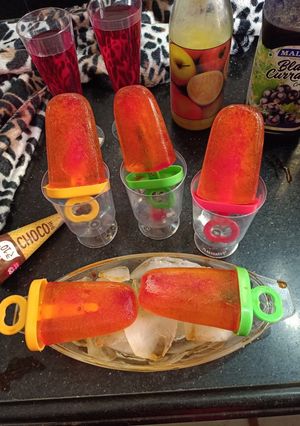 A picture of Tangy Orange popsicles.