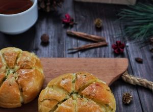 Foto resep Isian Korean Cheese Garlic Bread Ekonomis, tanpa cream cheese