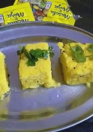 ढोकला(dhokla recipe in hindi) रेसिपी मुख्य फोटो