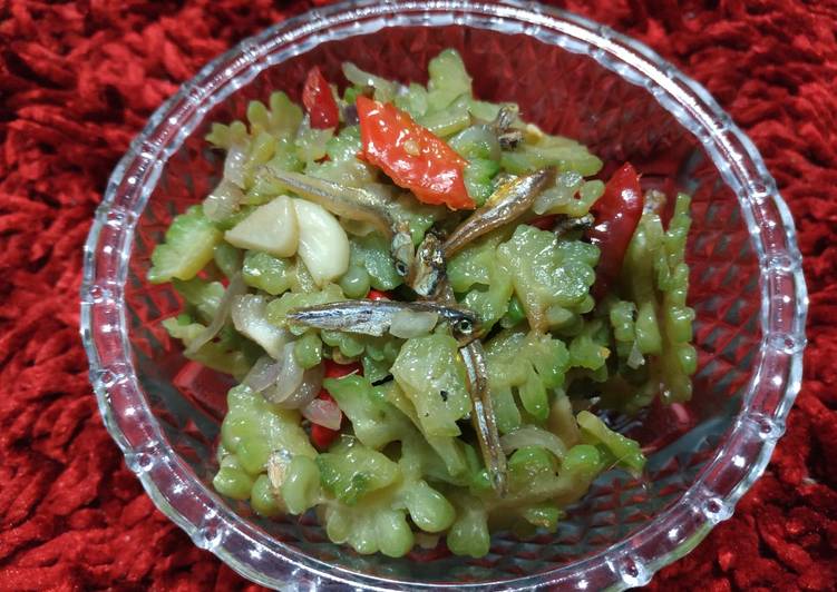 Oseng Pare dan Teri π