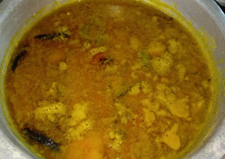 Moong Dal with fried fish head