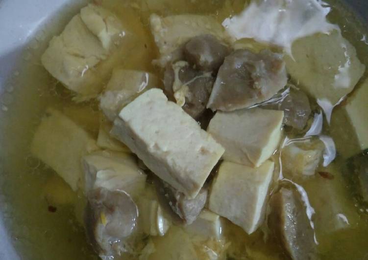 Sop Tahu Bakso