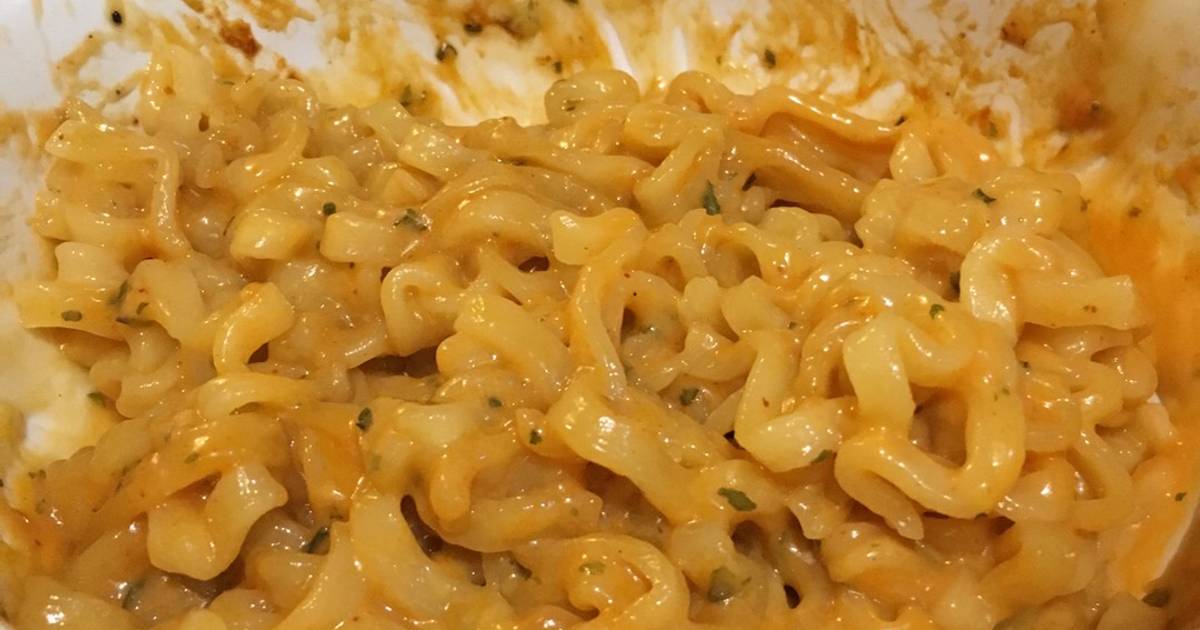 Samyang carbonara. Лапша Самьянг карбонара. Samyang Carbonara соус.