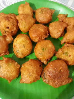 மங்களூர் போண்டா செய்முறை முக்கிய புகைப்படம்