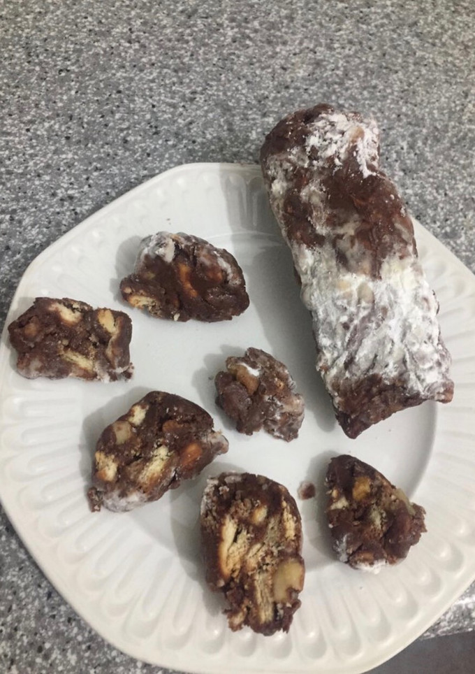 Una foto de Falso salchichón de chocolate