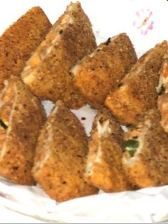 صورة لوصفة أنصاف قمر 🌙💛