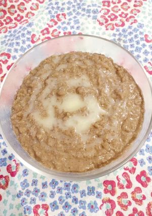 A picture of Champorado.