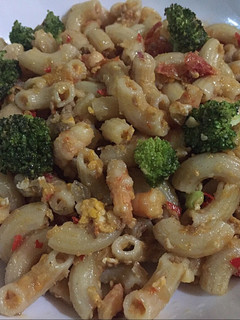 A picture of Fried Macaroni Singapore style.
