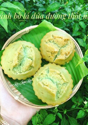 Hình của món Ăn vặt : Bánh bò lá dứa đường thốt nốt.