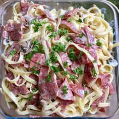 A picture of Fettucini Carbonara.