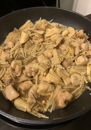 รูปของ ไก่ผัดเห็ด