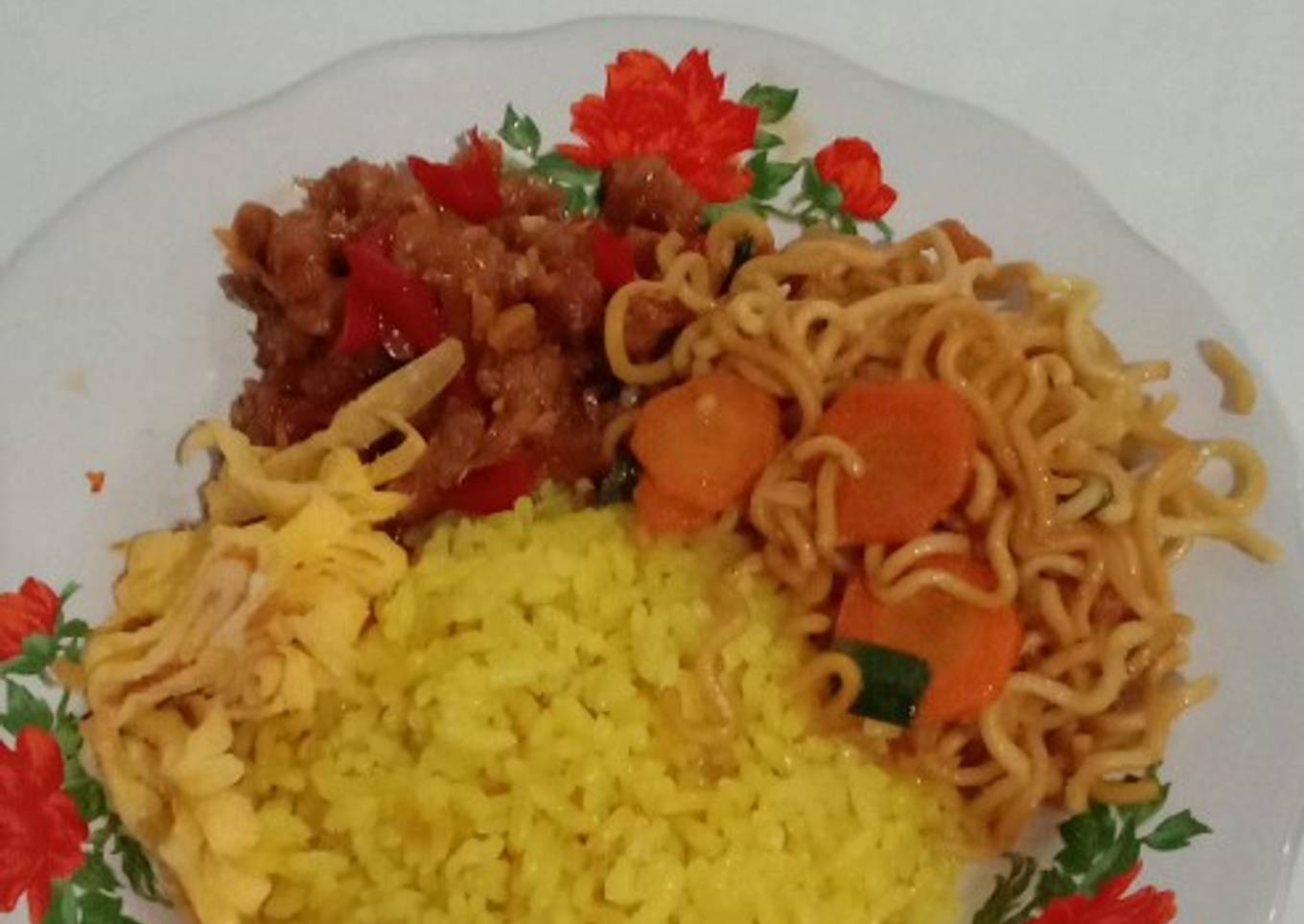 Resep Nasi Kuning (RiceCooker) yang Enak