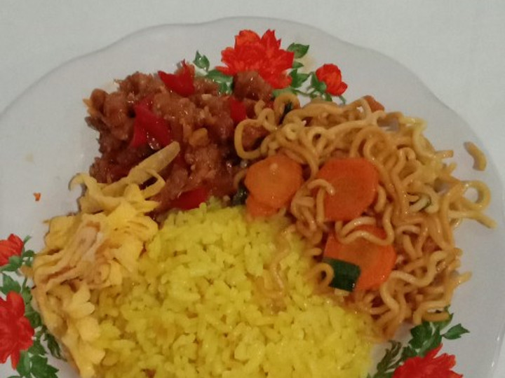 Resep Nasi Kuning (RiceCooker), Enak