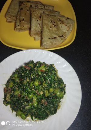 मेथी मटर मलाई (Methi Matar malai recipe in Hindi) रेसिपी मुख्य फोटो