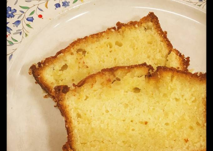 Easiest Way to Make Homemade Lemon Pound Cake