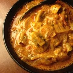 A picture of Methi Mushroom Masala.