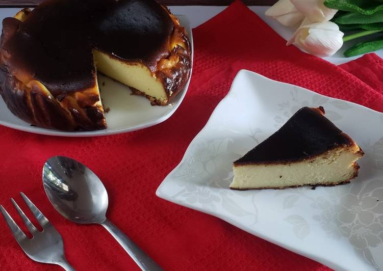 Resep Basque Burnt CheeseCake yang Lezat