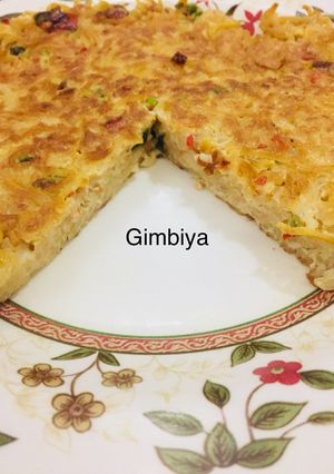 A picture of Indomie pizza.