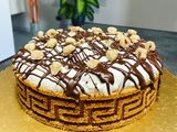 Torta cornetto cuore di panna