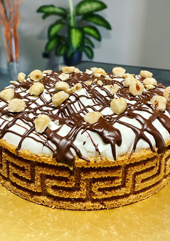 Foto di Torta cornetto cuore di panna