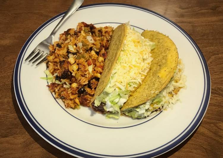 Recipe of Perfect Cheesy Tex-Mex Rice and Tacos