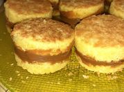 Una foto de alfajores con harina de almendras