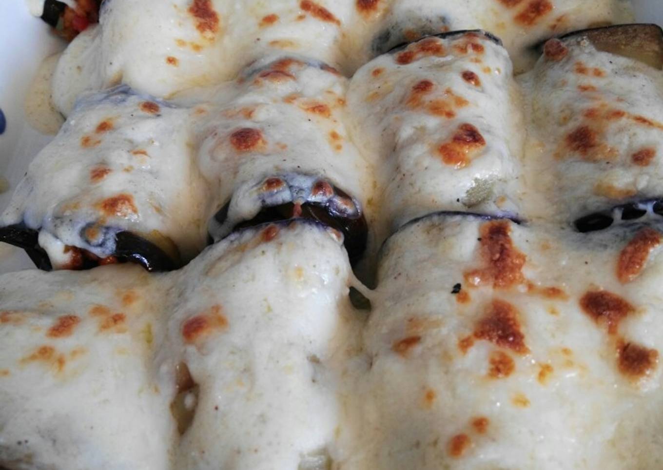 Rollitos gratinados de berenjena y soja