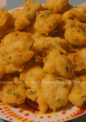 Una foto de Buñuelos de bacalao