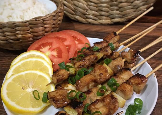 Yakitori (Japanese Skewered Chicken)