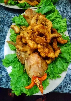 Hình của món Cá hồng rang muối.