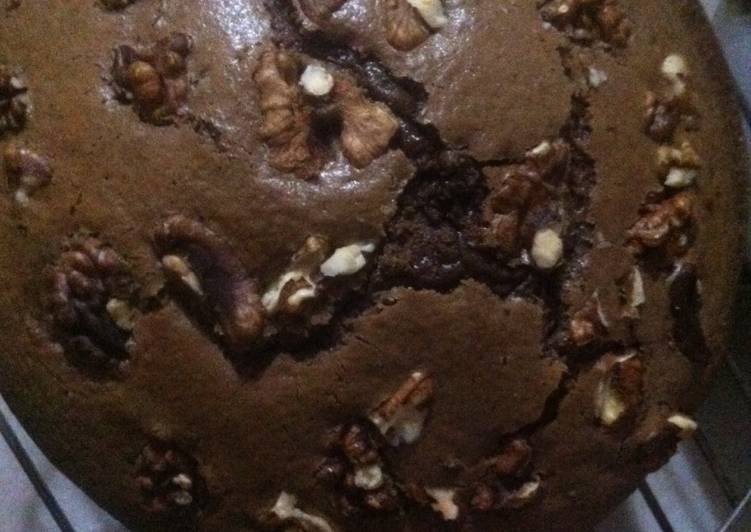 Simple Way to Make Perfect Walnut chocolate cake