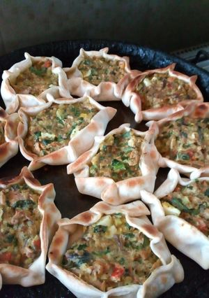 Una foto de Mini tartas de caballa, brócoli y espinaca