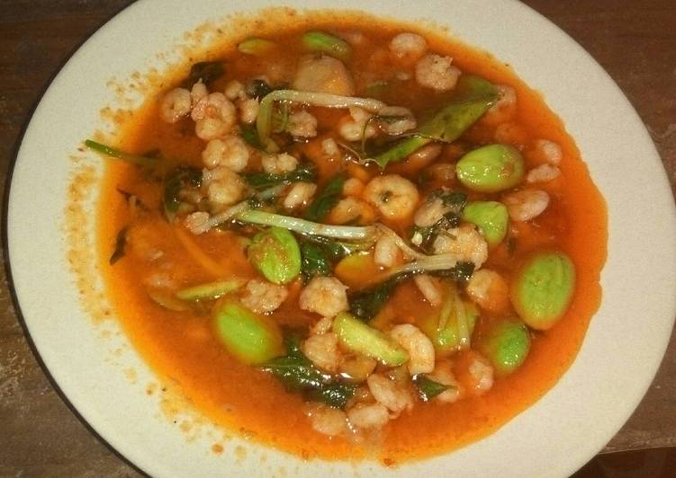Resep Udang Petai Kuah Bumbu Bali Asam-Manis Anti Gagal