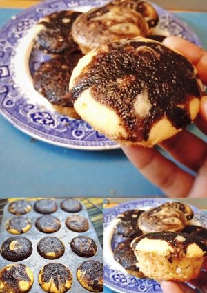 A picture of Plain Cup Cakes.