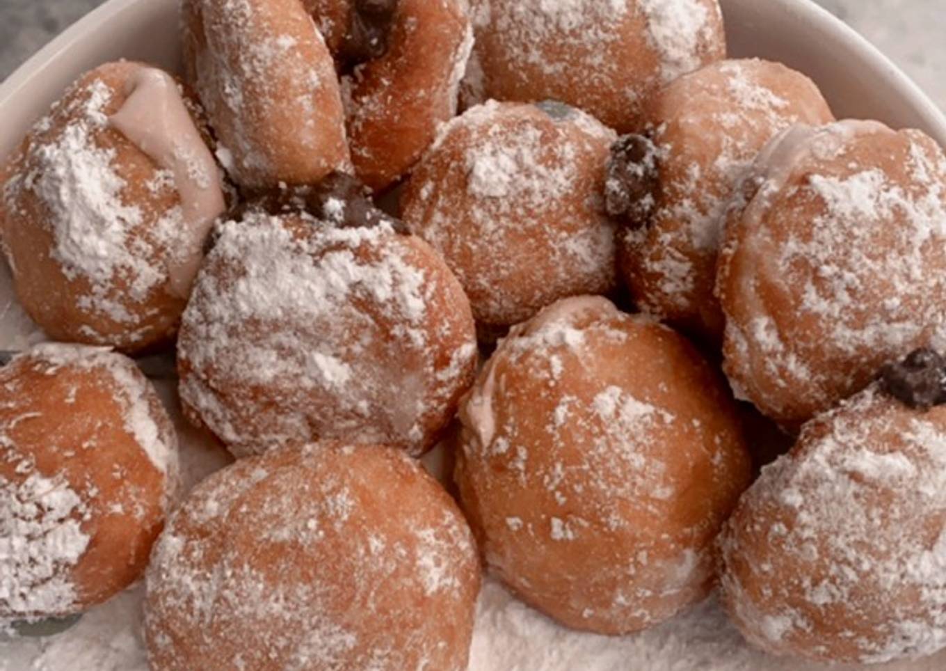 Bomboloni Empuk & Garing