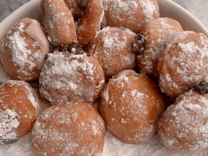 Easy Steps to Make Bomboloni Empuk & Garing the Can Spoil the Tongue Delicious