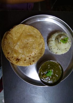 A picture of Palak Paneer.