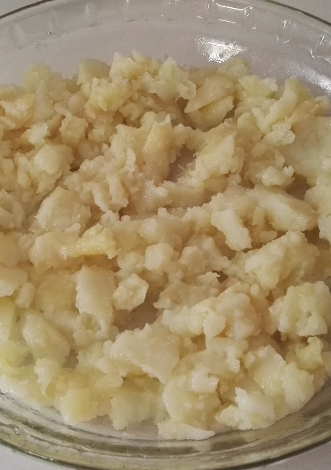 Una foto de Patatas al ajo cabañil en microondas
