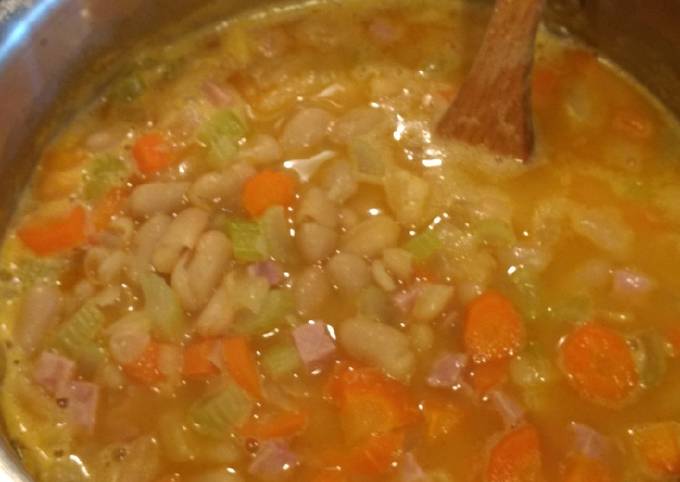 Recipe of Perfect Quick Ham &amp; Bean Soup