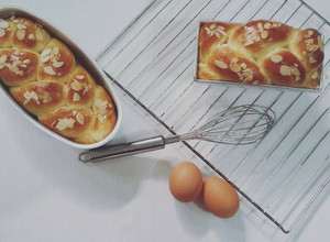 Hình của món Bánh mì hoa cúc (Harrys - Brioche Tressée).