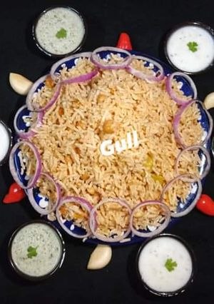 A picture of Chana pulao.
