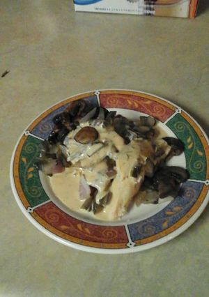 A picture of Chicken Veggie Remoulade Thingy.