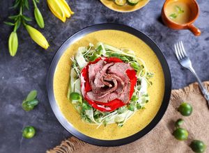 Hình của món Salad bò rau mầm.