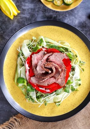 Hình của món Salad bò rau mầm.