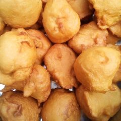 A picture of Akara.