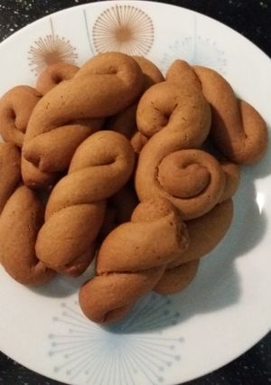 Φωτογραφία της συνταγής Μουστοκούλουρα με πετιμέζι