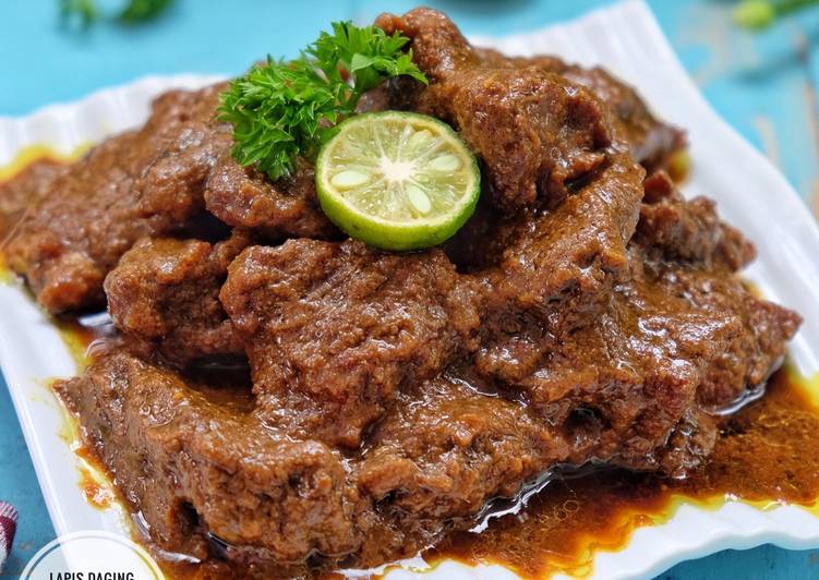 Lapis daging sapi