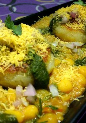 A picture of Cutlet ragda.